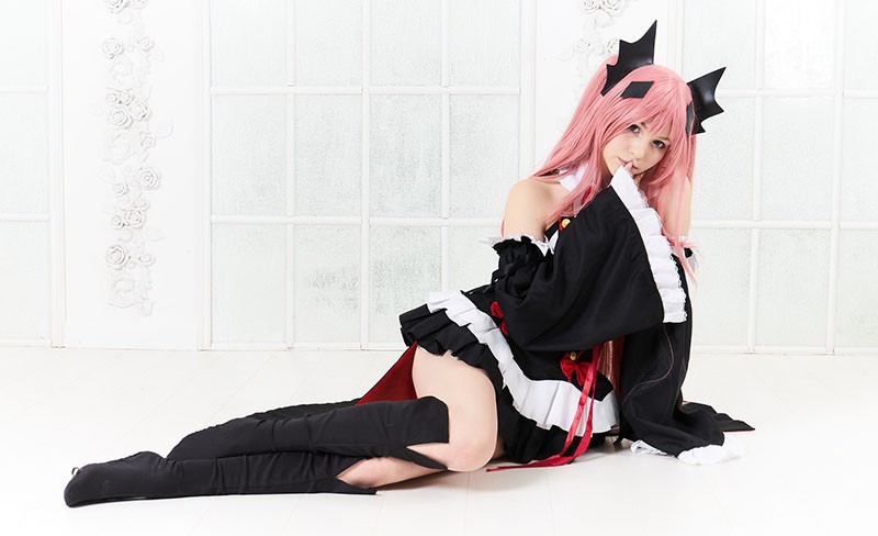 cosplay mulher sexy vestida de personagem anime